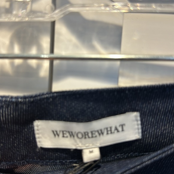 WeWoreWhat NWT Indigo Comfort Denim Mini Skirt. - Picture 3 of 6